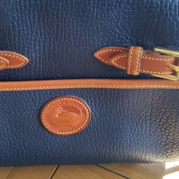 Vintage Dooney & Bourke All Weather Leather Crossbody in Blue + Dooney Duck Tag - Picture 2 of 10